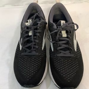 Brooks revel 4 shoes